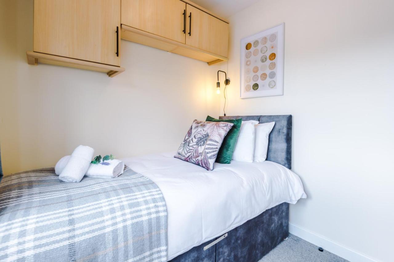Charming 3-Bed Cottage In Chester, Ideal For Families & Workers, Free Parking - Sleeps 7 외부 사진