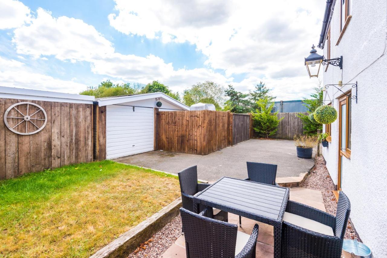 Charming 3-Bed Cottage In Chester, Ideal For Families & Workers, Free Parking - Sleeps 7 외부 사진