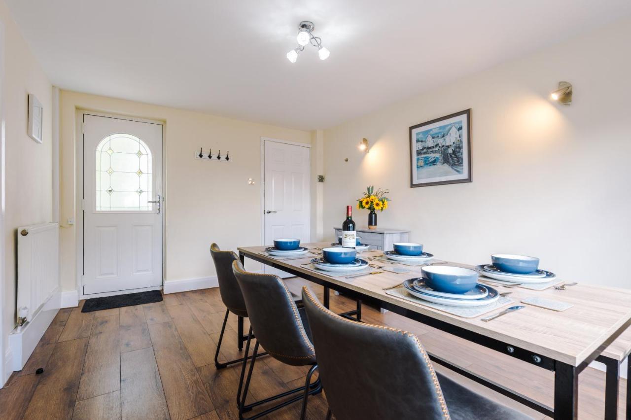 Charming 3-Bed Cottage In Chester, Ideal For Families & Workers, Free Parking - Sleeps 7 외부 사진